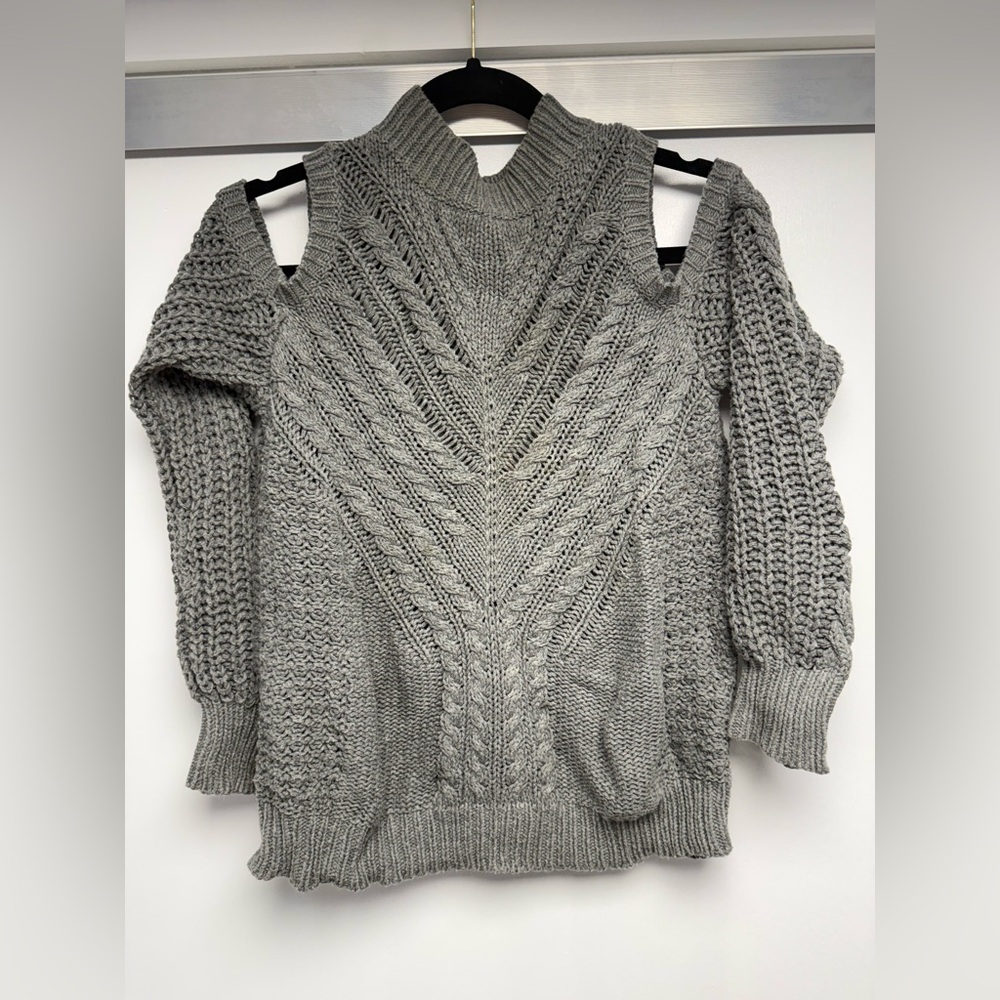 Aeropostale Gray Cable Knit Women's Sweater
